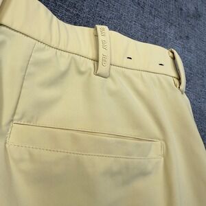 Sun Day Red Golf Shorts Men's 30 Yellow Performance